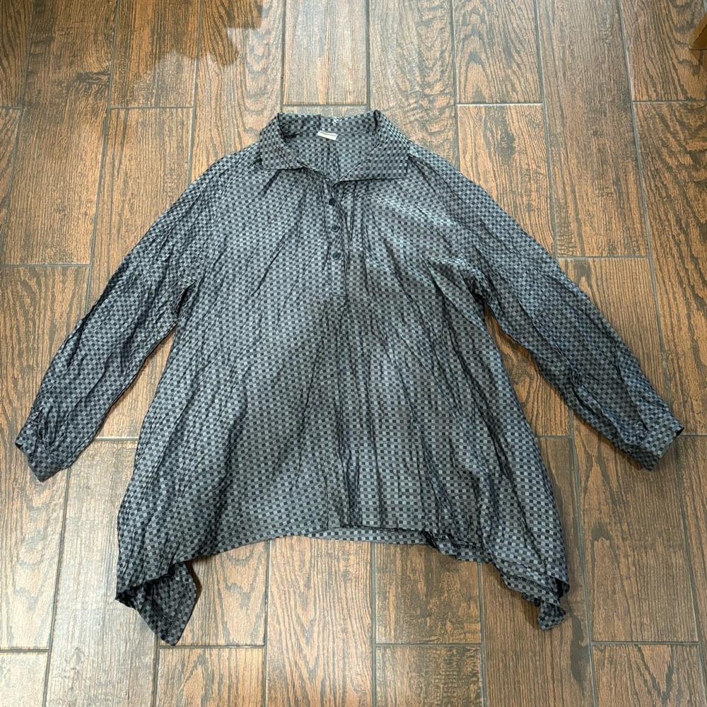 Mi-meng woman’s blouse size large vintage